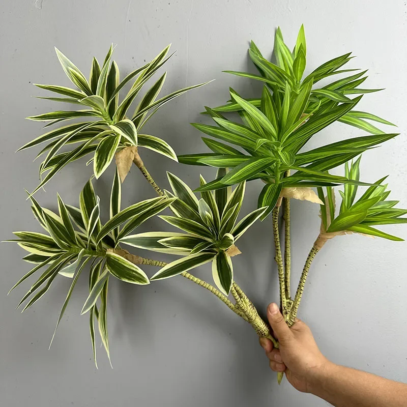 Sztuczne rośliny zielone Tropi – Snake Plant recenzja i cena